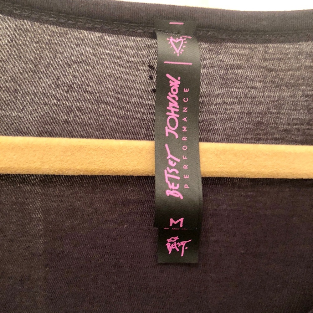 NWT Betsey Johnson Performance Black Tee Shirt - Picture 6 of 8
